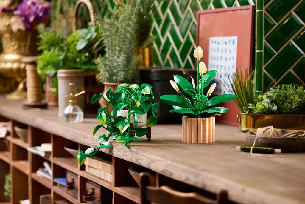 LEGO Botanicals Hanging Golden Pothos 11512