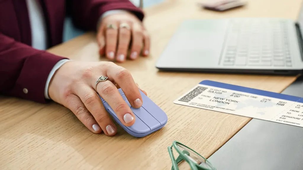 Logitech Mobi Fold Ultra-portable Wireless Mouse