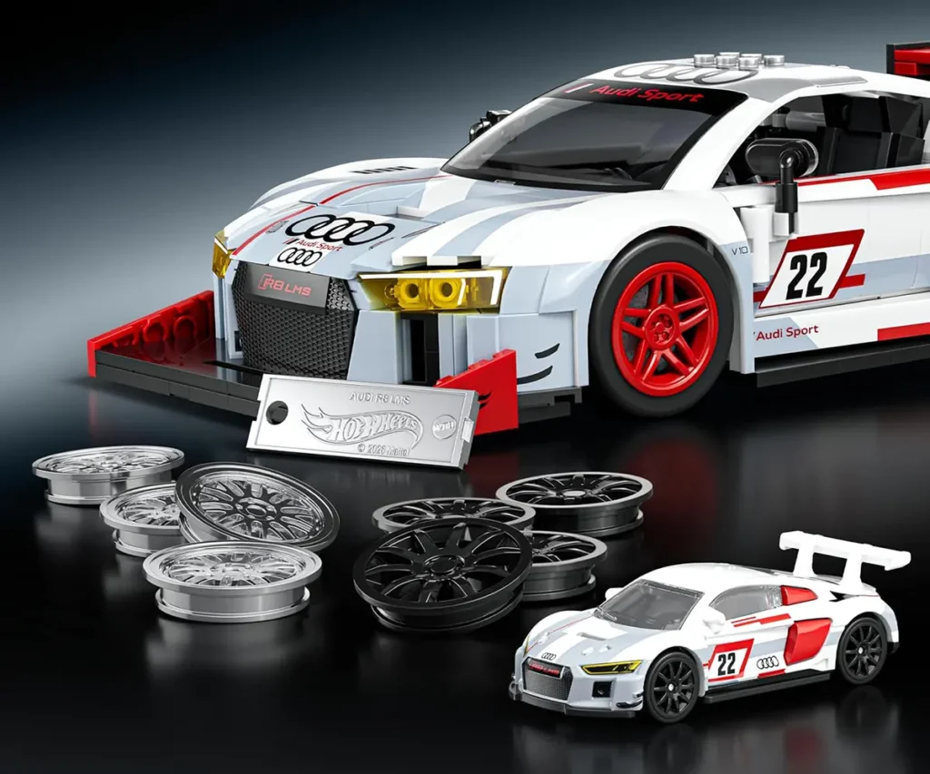 Mattel Brick Shop Hot Wheels ’15 Audi R8 LMS Deluxe Version