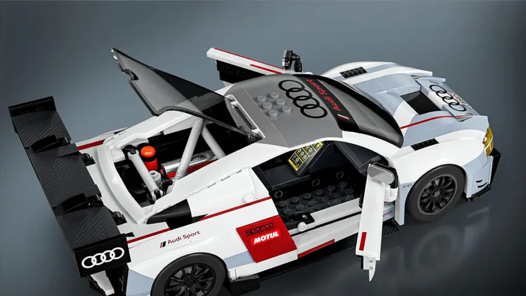 Mattel Brick Shop Hot Wheels ’15 Audi R8 LMS Deluxe Version