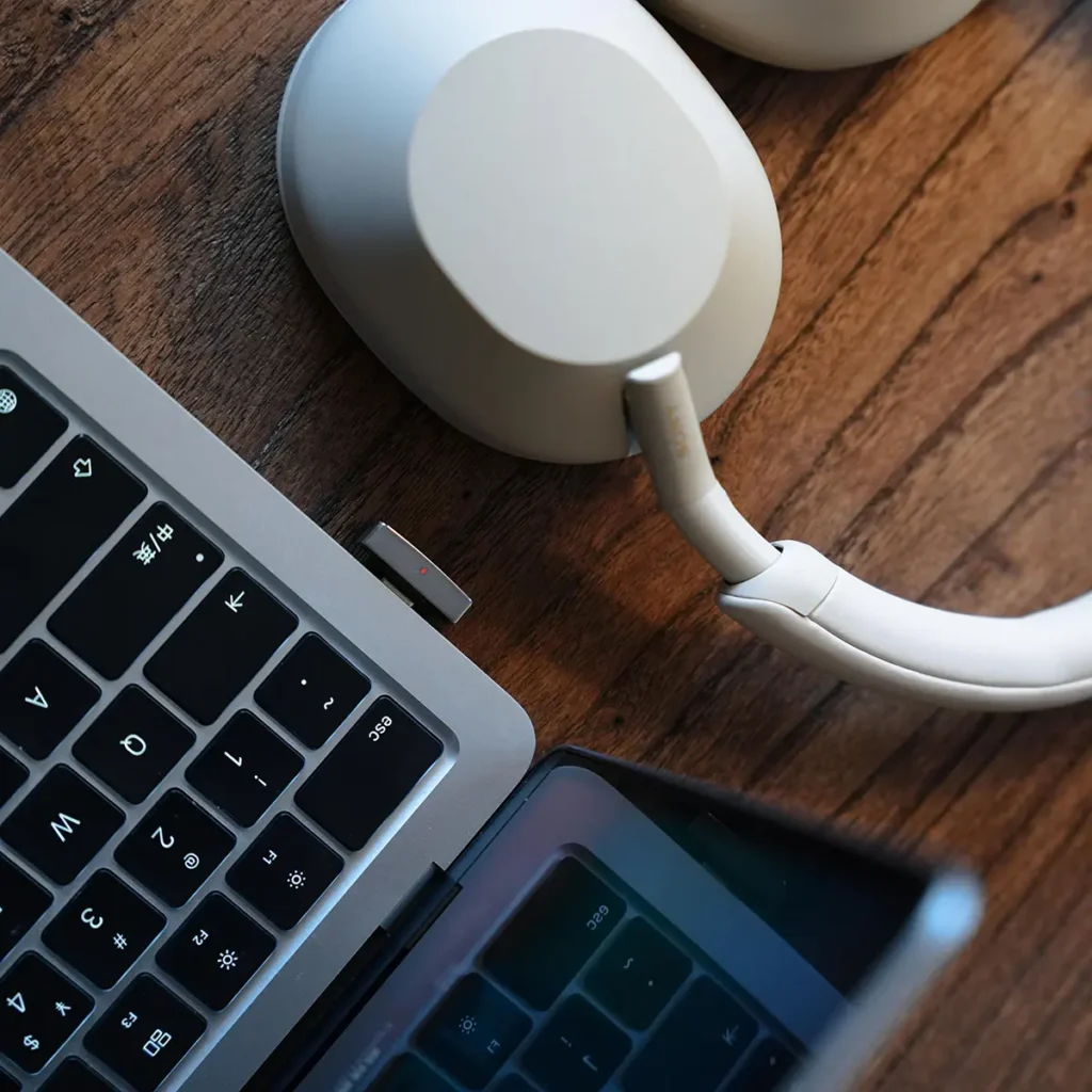 Questyle QCC Dongle Pro2 Bluetooth Transmitter