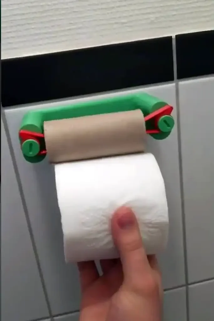 Quick Change Toilet Paper Holder