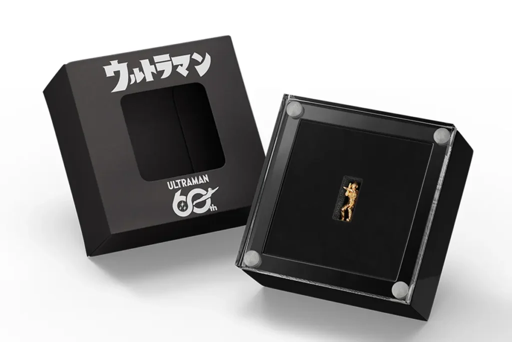 Ultraman 18K Gold Mini Figure