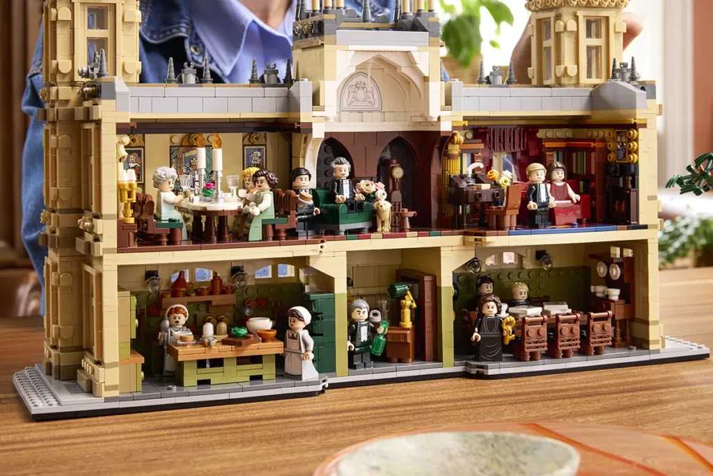 LEGO Ideas Downton Abbey 21373