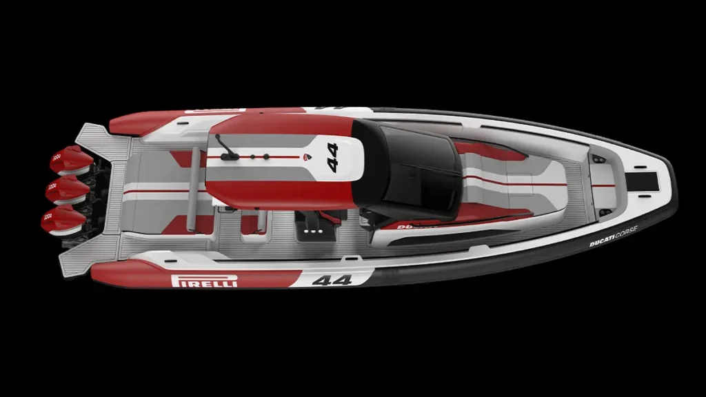 Pirelli 44 | Ducati Edition Performance Boat