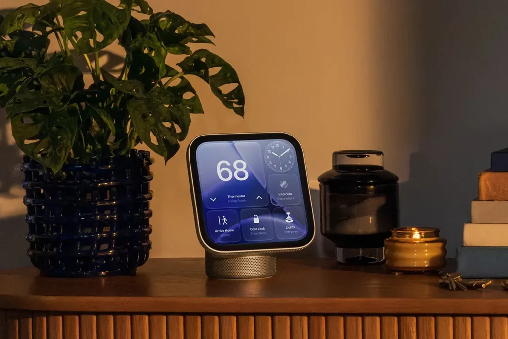 Apple HomeView Smart Home Display