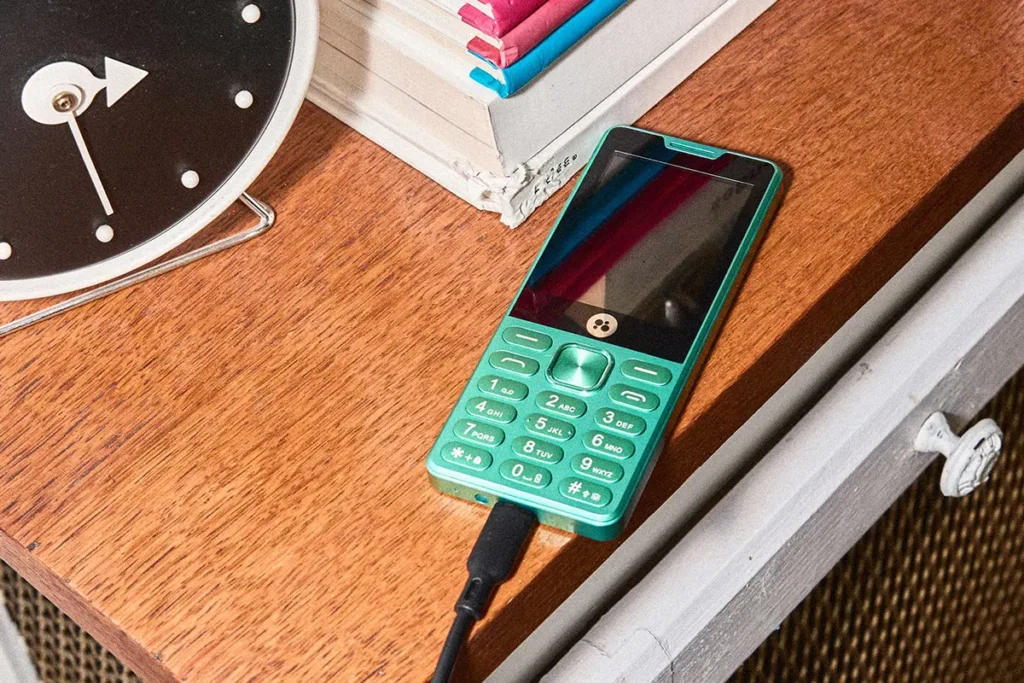 Packard Bell DotLine Phone