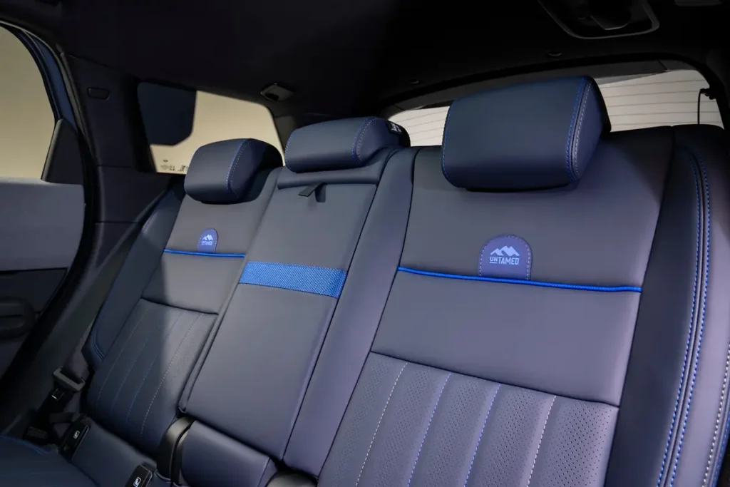 MINI Countryman S ALL4 Untamed Edition in Frozen Nomand Blue
