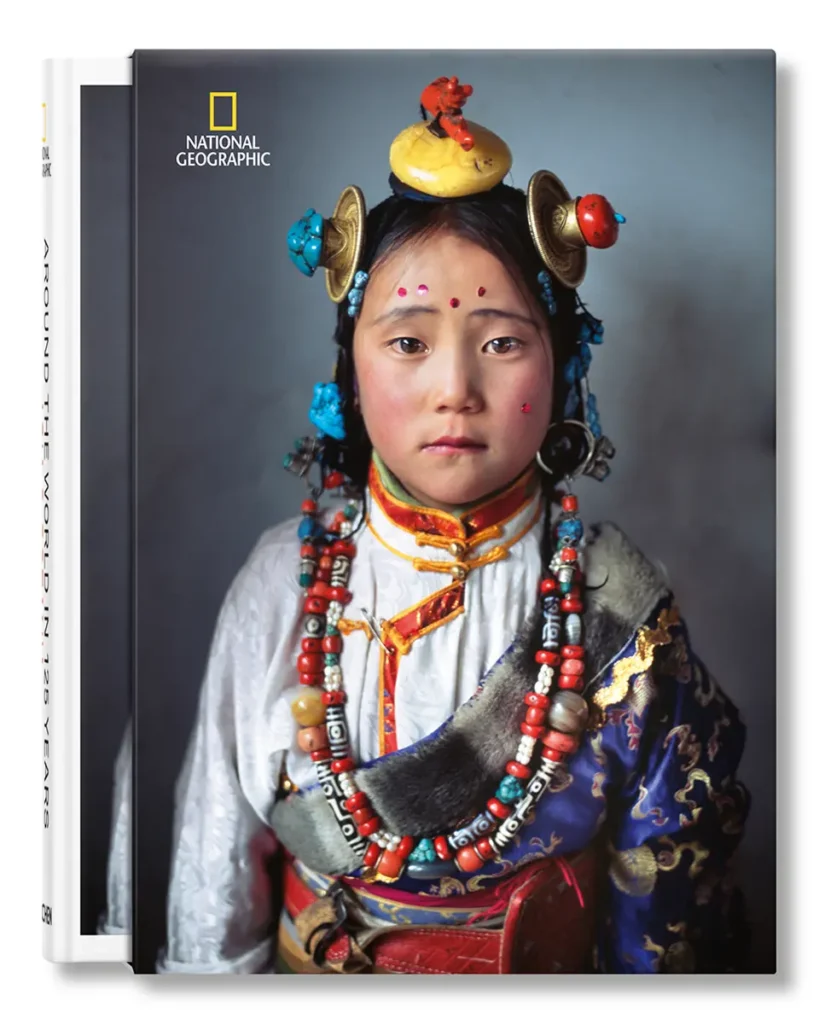 National Geographic. Around the World in 125 Years