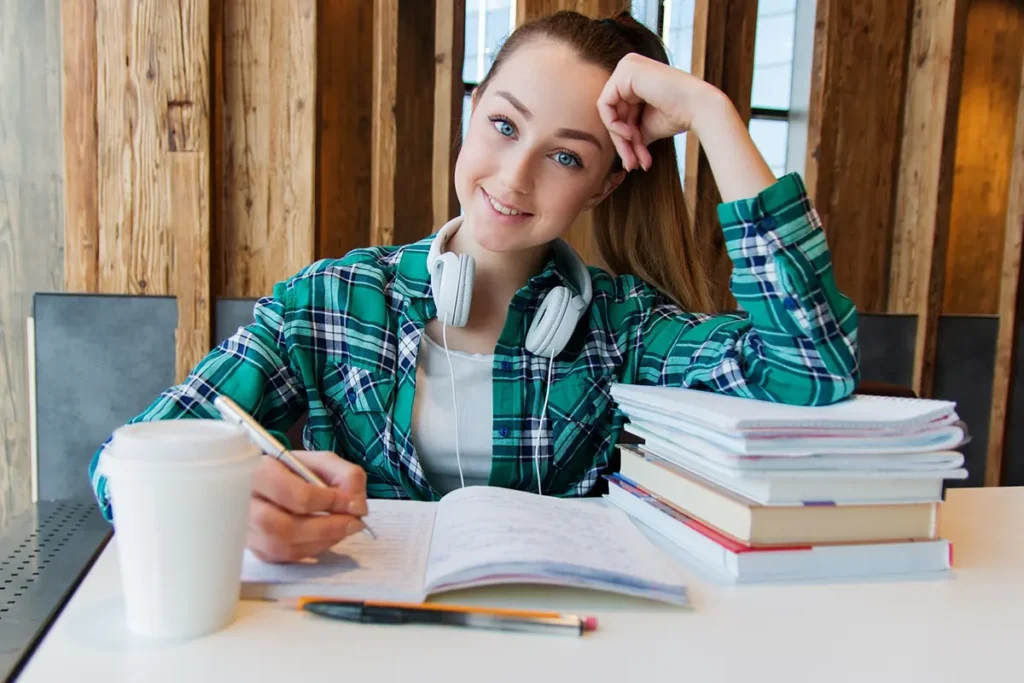Navigate College Housing Like a Pro: Tips for Choosing Where to Live