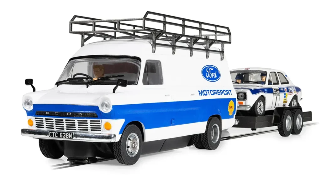 Scalextric .C4649A Ford Motorsport Transit and Escort Mk 1 Twin Car Set