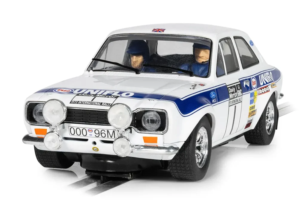 Scalextric .C4649A Ford Motorsport Transit and Escort Mk 1 Twin Car Set